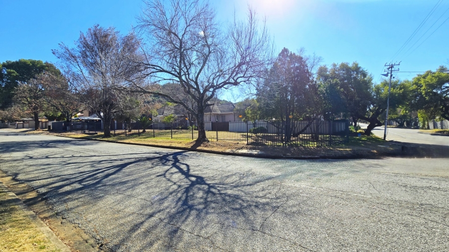 7 Bedroom Property for Sale in Bayswater Free State